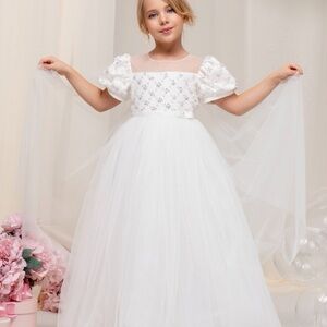 Elegant White Flower Girl Dress